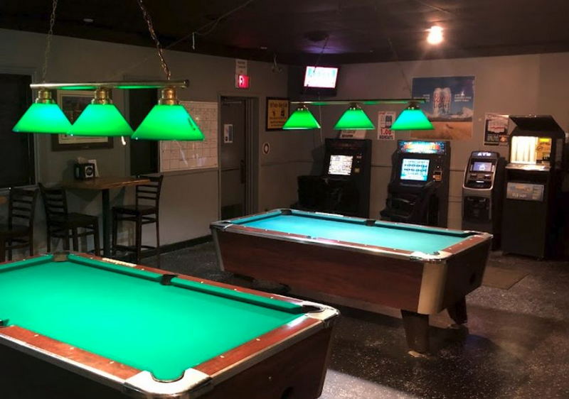 Bottoms Up (Franks Plaza) - From Web Listing (newer photo)